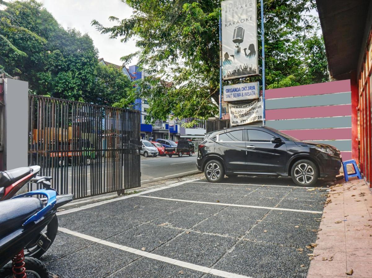 Oyo 90702 Wisma Tobana Kebayoran Mencil ภายนอก รูปภาพ